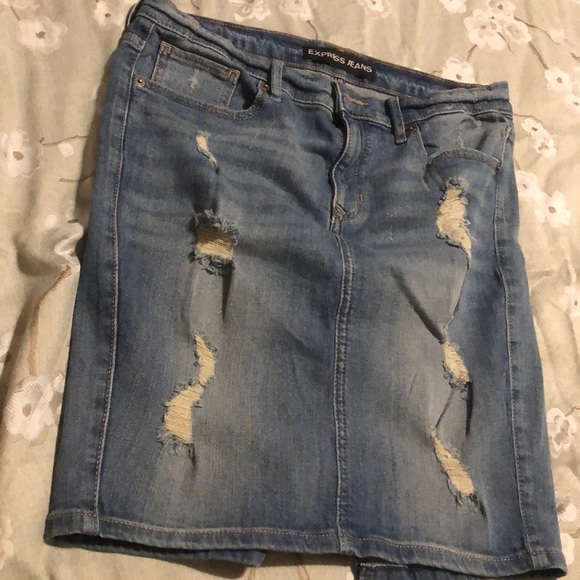 Size 6 denim skirt women’s Express - Picture 1 of 5